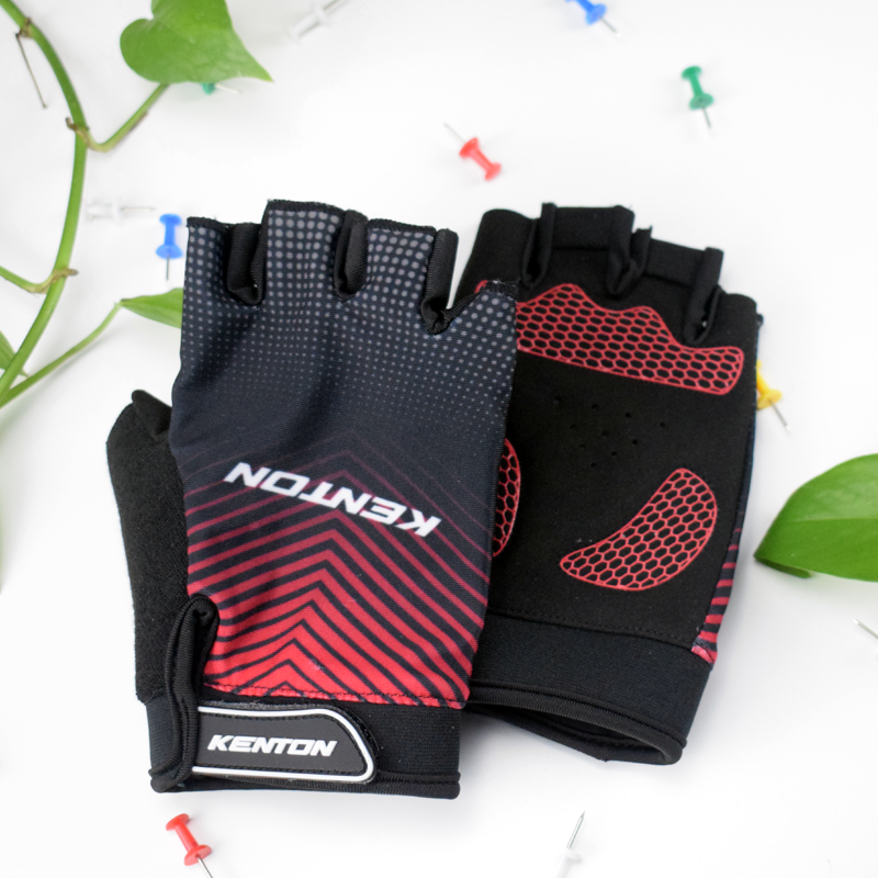 Glove